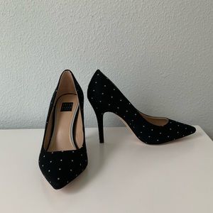 White House black market pointed toe high heels